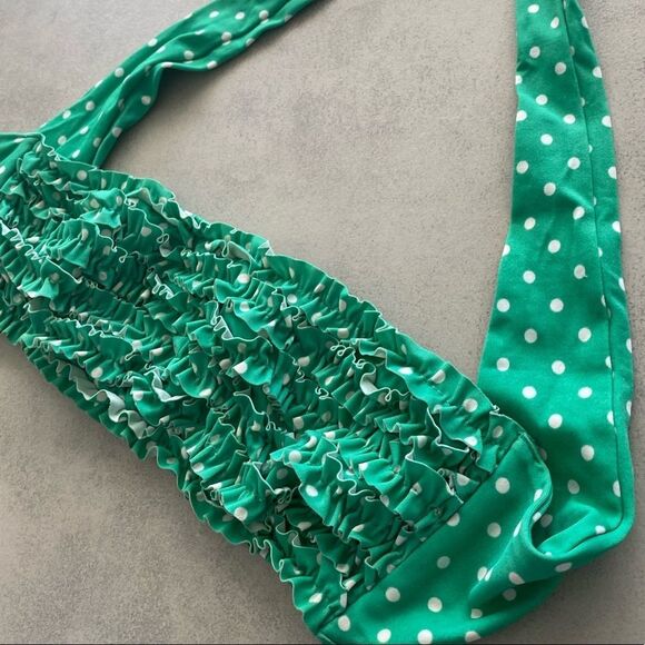 Victoria's Secret Ruffle Bandeau Bikini Top - Picture 3 of 6